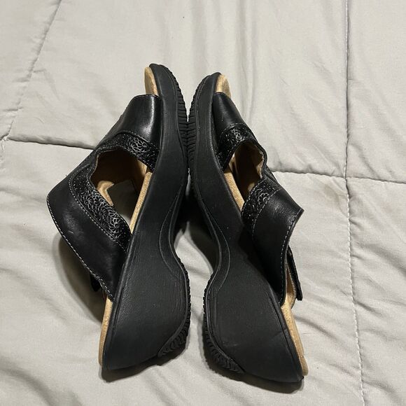 Halsa Footwear Cassandra Women's Black Slip-On Wedge Sandals Size 9W - Picture 6 of 10